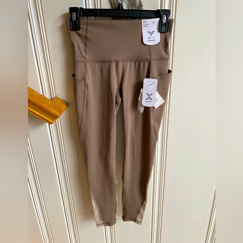 NWT Xersion ankle leggings size XS